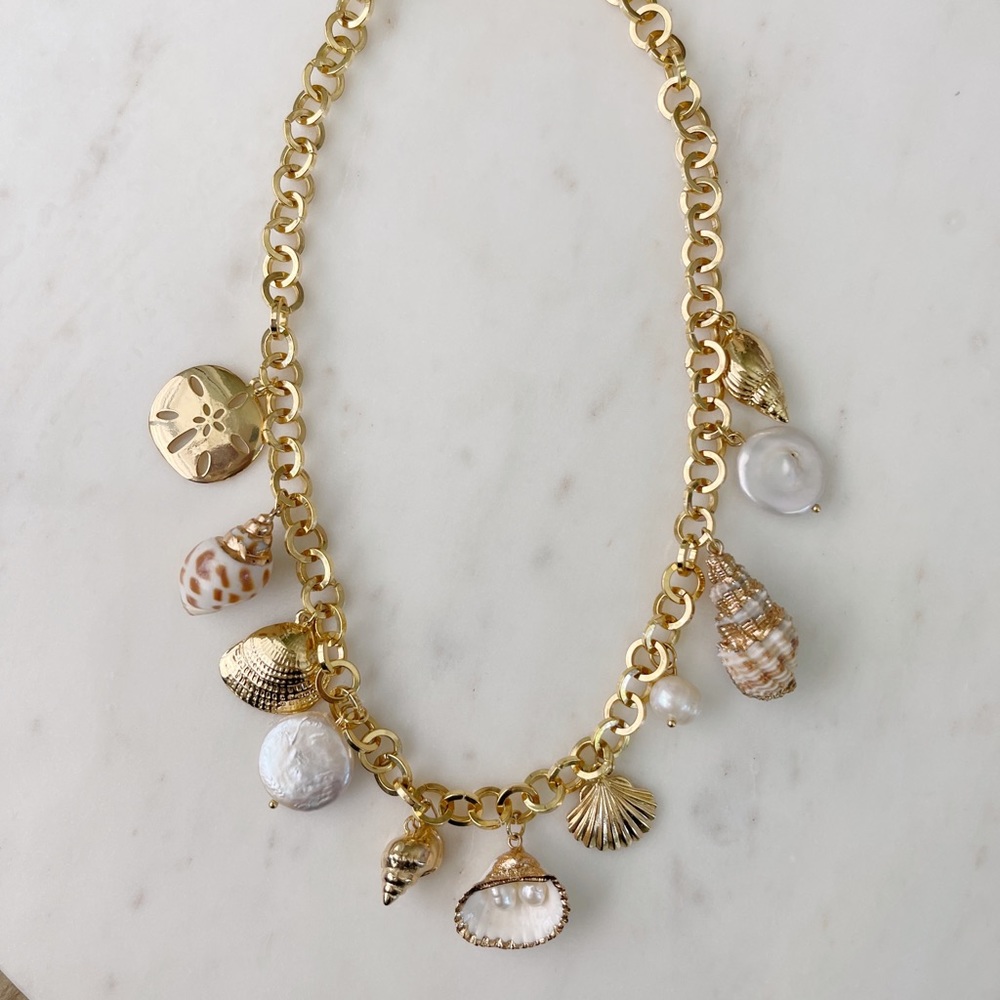 Made to order charms and pearls statement necklace - Carolina Benoit